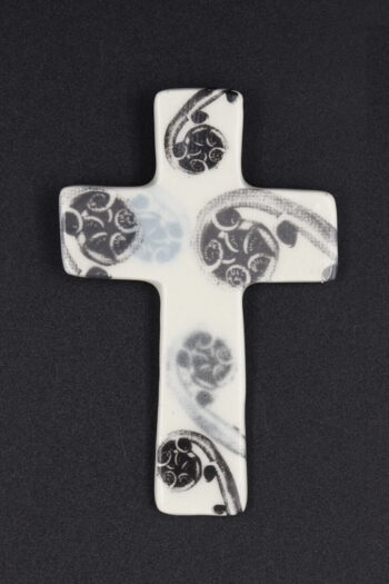 Ponga Frond small cross